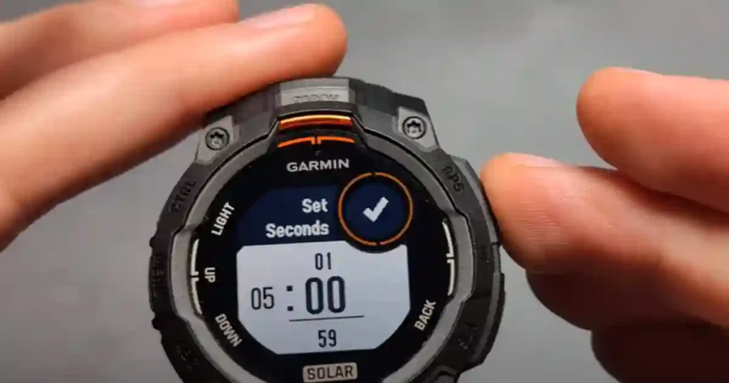 How to set a Stopwatch on Garmin Instinct 3